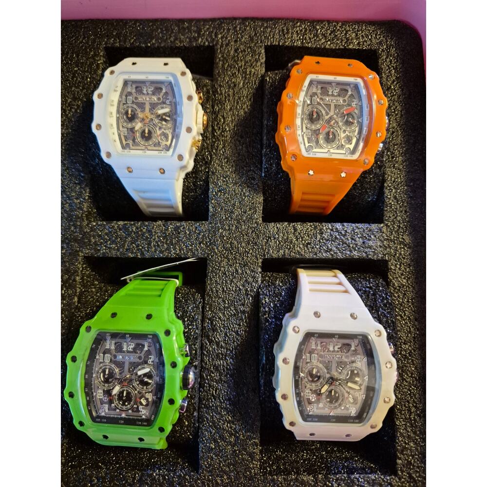 Invicta Autographed by F2 Drivers Racing Collection SKU 0567 - Picture 3 of 6
